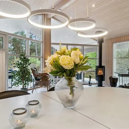 Feriehus Bergulv - 75m From The Sea By Interhome Neksø