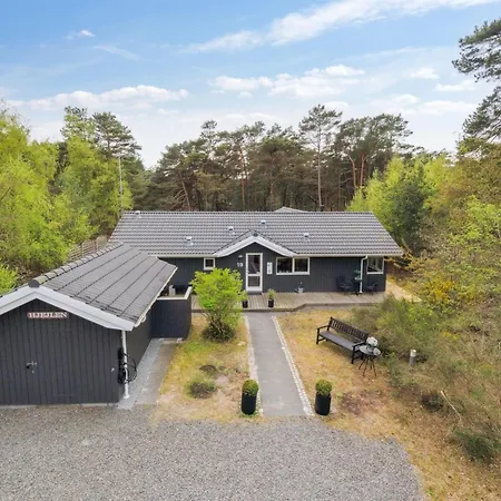 Bergulv - 75m From The Sea By Interhome Сasa de vacaciones Neksø